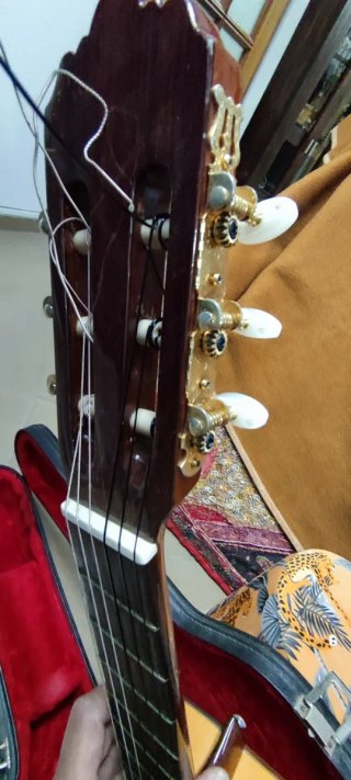 Guitarra Clásica José Ramírez   con Funda