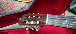 Guitarra Clásica José Ramírez   con Funda