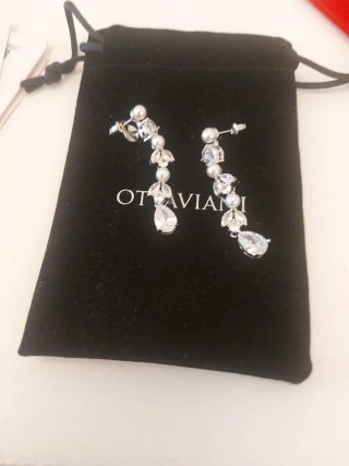 Orecchini Ottaviani pendenti con perle e zirconi