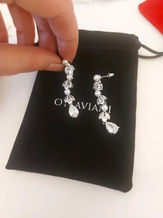 Orecchini Ottaviani pendenti con perle e zirconi