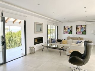 Chalet en alquiler en Elviria en Marbella