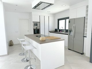 Chalet en alquiler en Elviria en Marbella