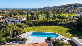 Chalet en alquiler en Los Naranjos - Las Brisas en Marbella