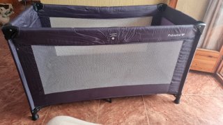 Cuna de viaje plegable