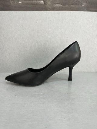 Zapato salón tacón 7 cm talla 38 negro nuevos