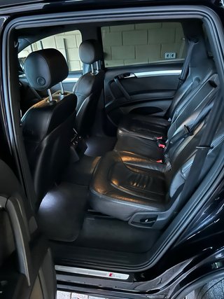 Audi Q7 2011