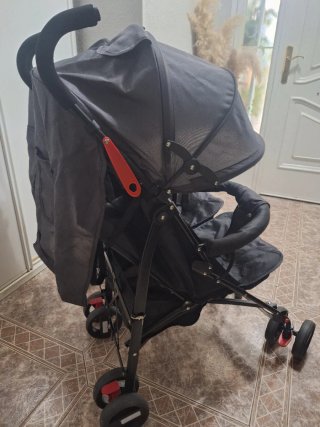 Silla de paseo gemelar negra