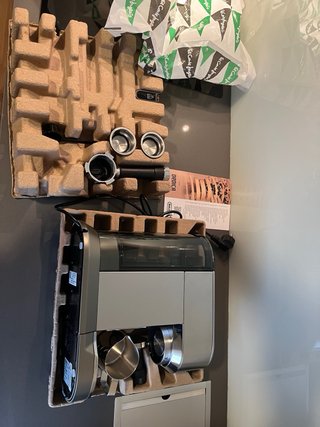 Cafetera De Longhi Dedica Duo EC890.M barista