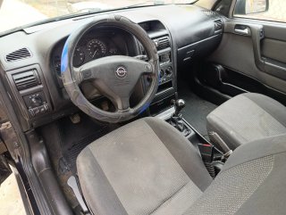 Opel Astra 166.000 km gasolina sin itv Astra 2003 sin ITV  2003