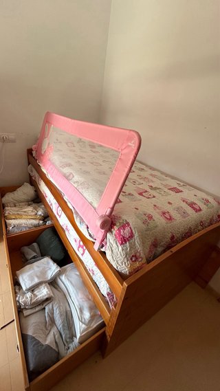 Cama nido de madera maciza con almacenaje