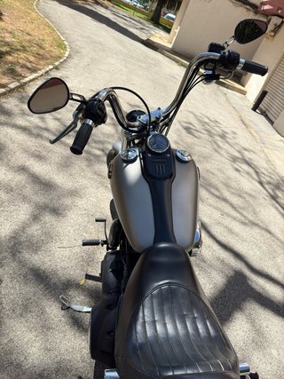 Harley Davidson Dyna Street bob FXDB