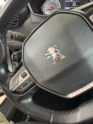 Peugeot 2008 2020