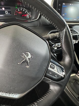 Peugeot 2008 2020