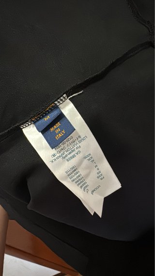 Maglia Louis Vuitton nera con logo ricamato