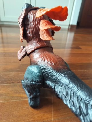 Dinosaurio Pyrorraptor Jurassic World Dominion