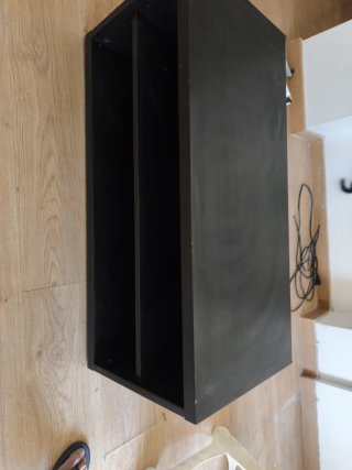 Mesa TV negra