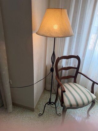 Lámpara de forja artesanal