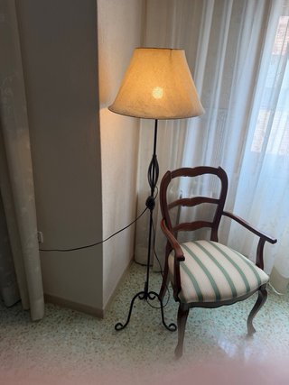 Lámpara de forja artesanal