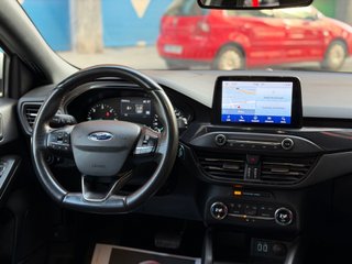 Ford Focus 1.5 EcoBlue ST Line SB año 2021