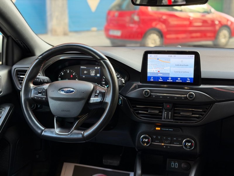 Ford Focus SportBreak 1.5 Ecoblue ST-Line 2021, foto 15