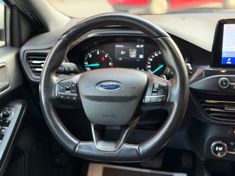 Ford Focus SportBreak 1.5 Ecoblue ST-Line 2021, foto 16