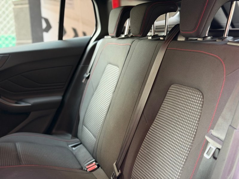 Ford Focus SportBreak 1.5 Ecoblue ST-Line 2021, foto 26