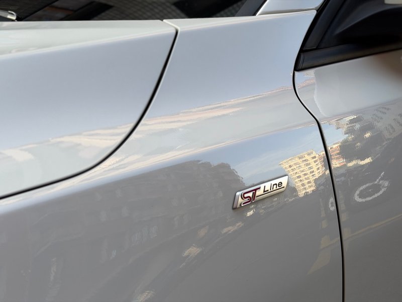 Ford Focus SportBreak 1.5 Ecoblue ST-Line 2021, foto 34