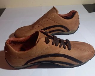 Zapatillas casual hombre Talla 44.