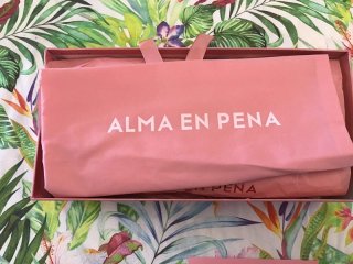 Zapatos planos Alma en Pena tachas negros talla 38
