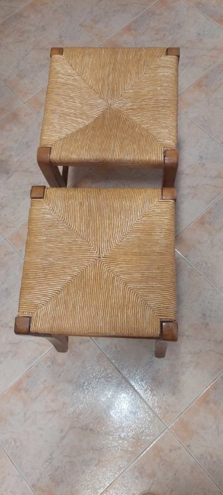 Sillas de cocina de madera y ratán
