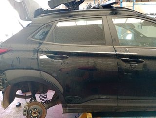 PUERTA TRASERA DERECHA Hyundai Kona (OS)(2017->)