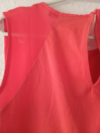 Top naranja sin mangas Mango