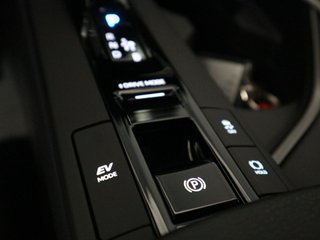 TOYOTA CHR 1.8 Advance Hybrid 140