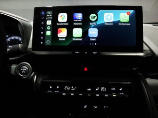 TOYOTA CHR 1.8 Advance Hybrid 140