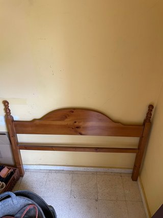 Cabecero de cama de madera