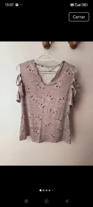 Lote de ropa de mujer en bastante buen estado