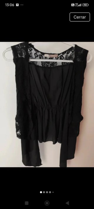 Lote de ropa de mujer en bastante buen estado
