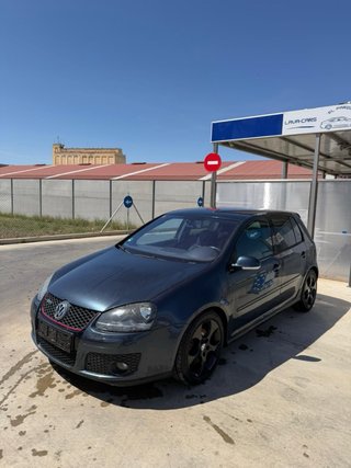 Volkswagen Golf 2005
