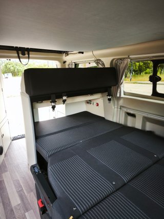 WESTFALIA FORD NUGGET 170CV AUTOMÁTICA 80.000Km