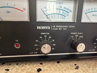 Medidor Radio CB Robyn MT-703