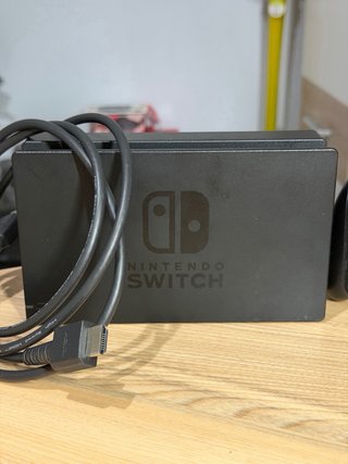 Nintendo Switch V2 + Accesorios