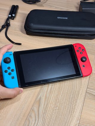 Nintendo Switch V2 + Accesorios