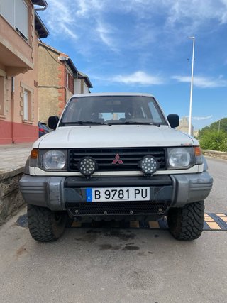 Mitsubishi Montero 1991