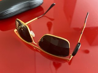 Ray-Ban Doradas y Negras Olimpia de Luxe III.