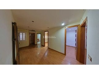 Piso en venta en El Raval en Barcelona