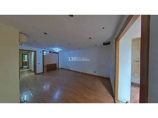 Piso en venta en El Raval en Barcelona