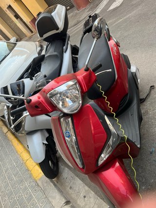 Moto Piaggio Liberty 125 ABS Scooter
