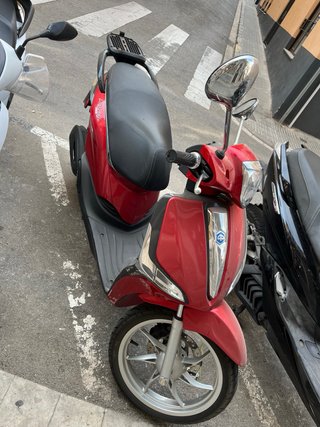 Moto Piaggio Liberty 125 ABS Scooter