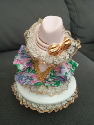 Joyero de porcelana