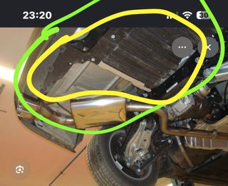 Cubre bajo trasero BMW E90